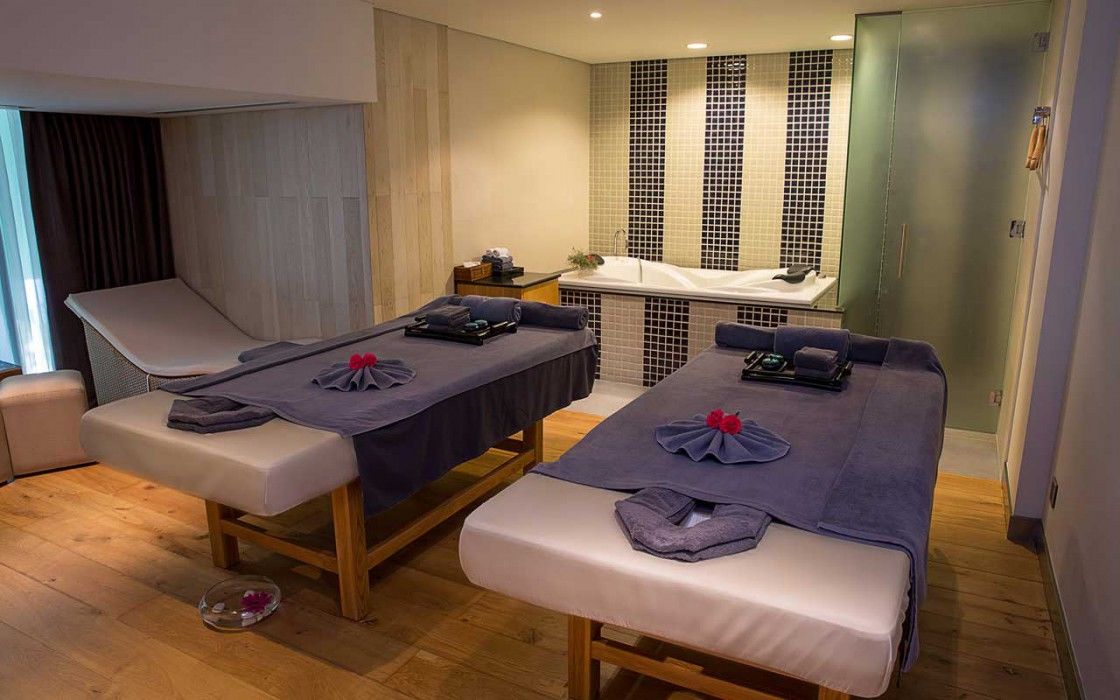 Novotel Saigon Centre - Valentine Package Offer Available Hotel 4*
